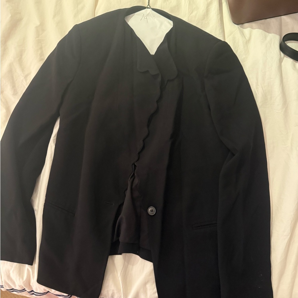 Women’s Black Blazer